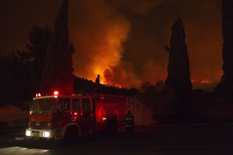Фотография: Лесной пожар в Израиле (Часть 1) №6 - BigPicture.ru