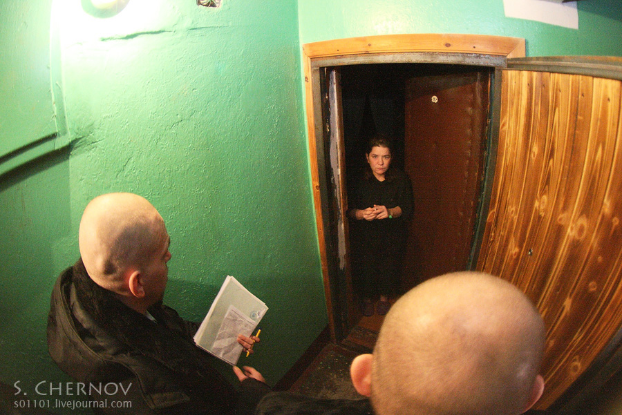 Фотография: Как выселяют из квартиры за злостную неуплату квартплаты №3 - BigPicture.ru