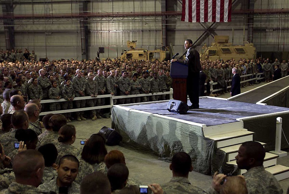 Фотография: Необъявленный визит Обамы в Афганистан №9 - BigPicture.ru