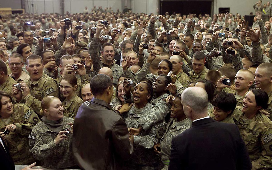Фотография: Необъявленный визит Обамы в Афганистан №10 - BigPicture.ru
