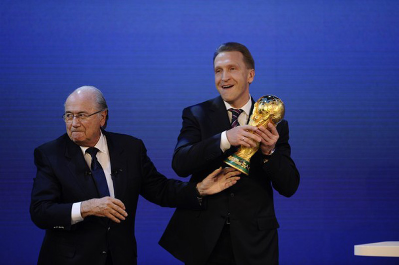 Решение FIFA принято: Россия проведет ЧМ-2018