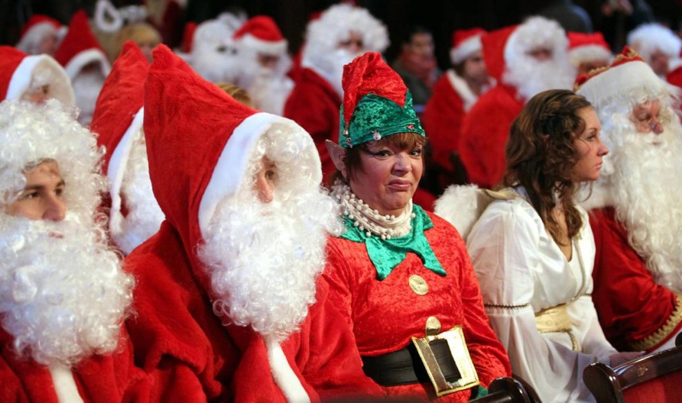 Фотография: Разные Санта Клаусы №4 - BigPicture.ru