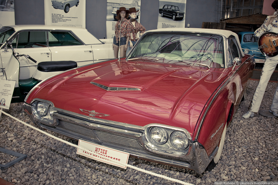 Фотография: Музей ретро-автомобилей: американские авто после 1960 года №2 - BigPicture.ru