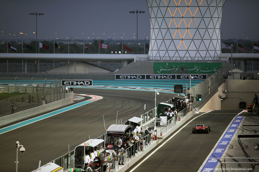 Фотография: Формула – 1: Гран-при Абу-Даби №11 - BigPicture.ru
