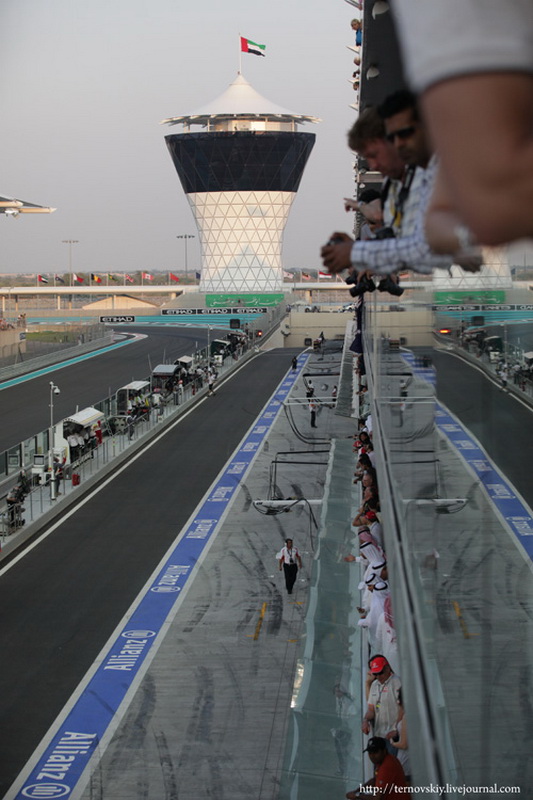 Фотография: Формула – 1: Гран-при Абу-Даби №10 - BigPicture.ru