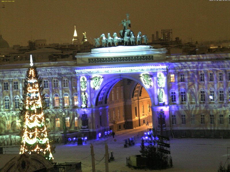 Фотография: Новогодний Питер онлайн дарит посетителям сайта гостиницы Санкт-Петербурга №1 - BigPicture.ru
