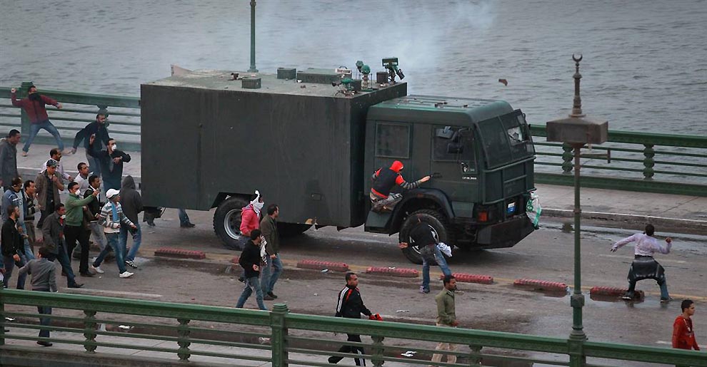 Фотография: Массовые беспорядки в Египте №10 - BigPicture.ru