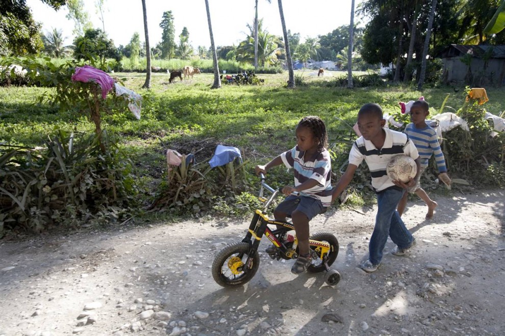 Фотография: Маленький инвалид с Гаити (Часть 2) №2 - BigPicture.ru