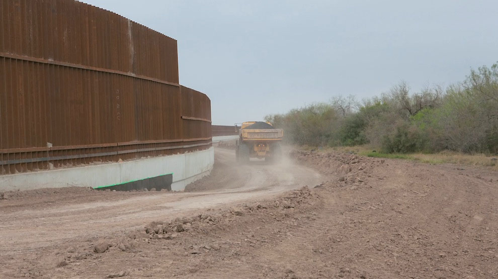Фотография: Пограничная стена между США и Мексикой №29 - BigPicture.ru