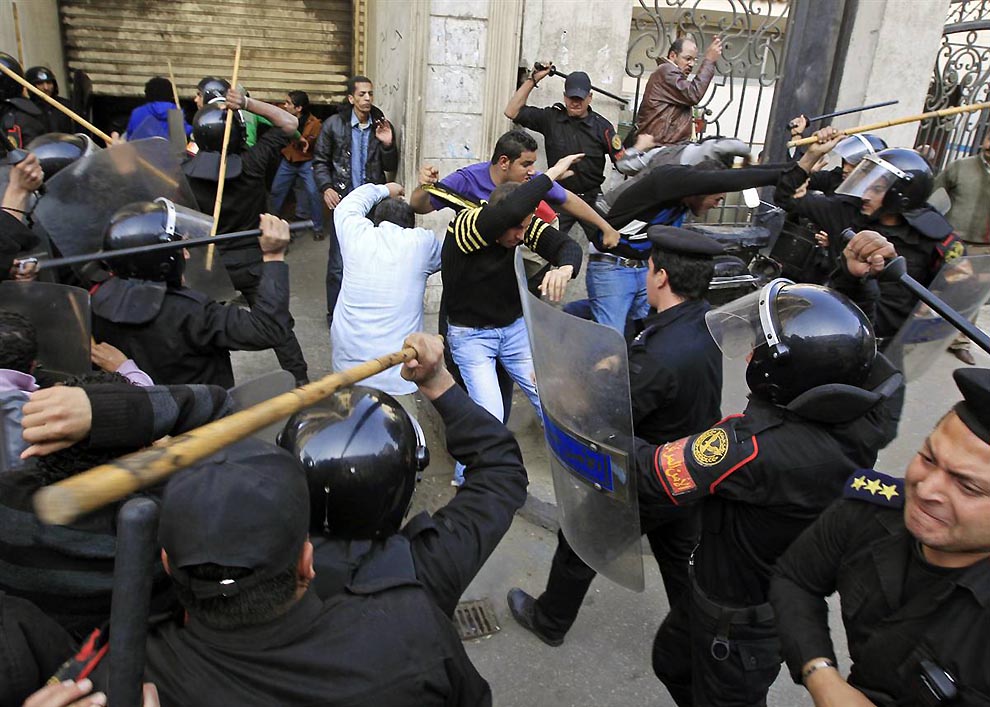 Фотография: Массовые беспорядки в Египте №20 - BigPicture.ru