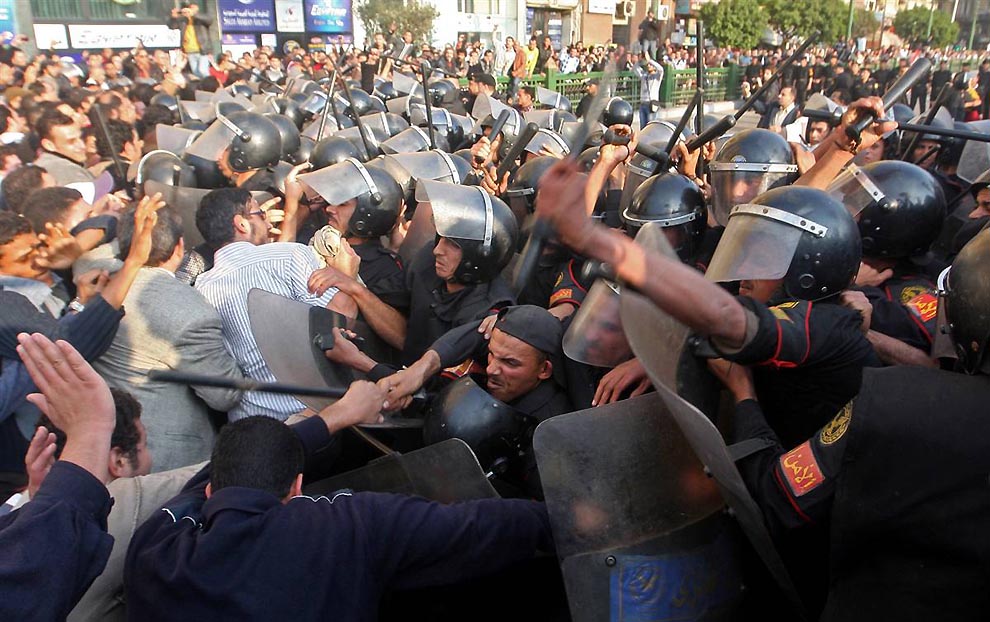 Фотография: Массовые беспорядки в Египте №27 - BigPicture.ru