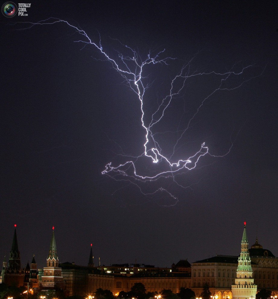 Фотография: Фото молний из разных уголков мира №6 - BigPicture.ru