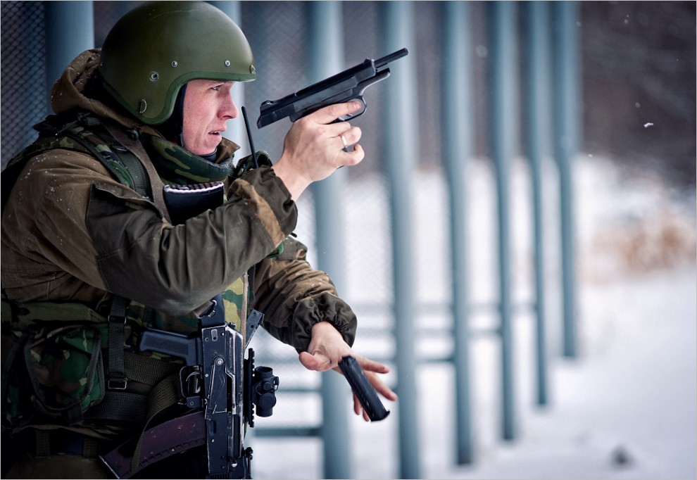 Фотография: Учения милицейского спецназа в Кургане №35 - BigPicture.ru