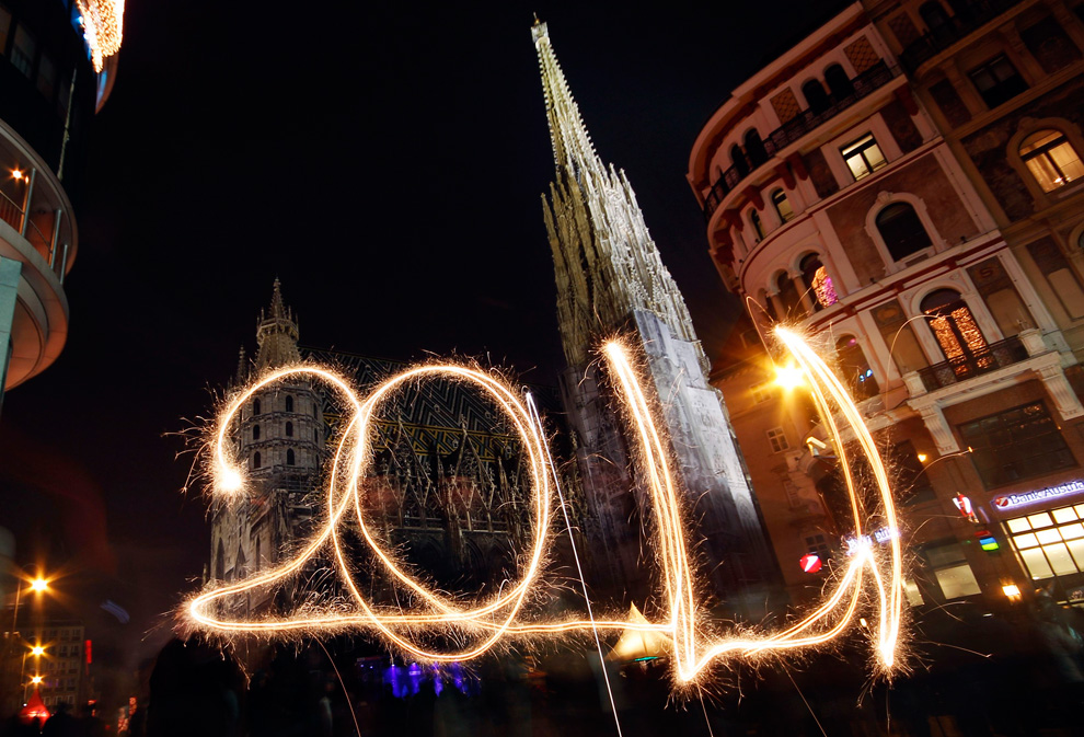 Фотография: Празднование Нового 2011 года во всем мире (Часть 2) №5 - BigPicture.ru