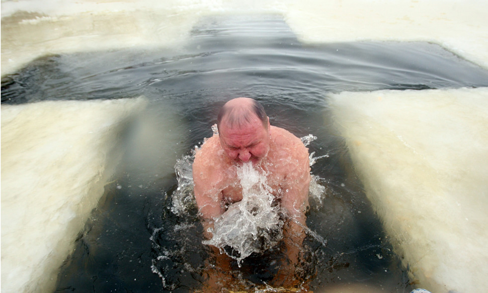 Фотография: Крещенские купания 2011 №8 - BigPicture.ru