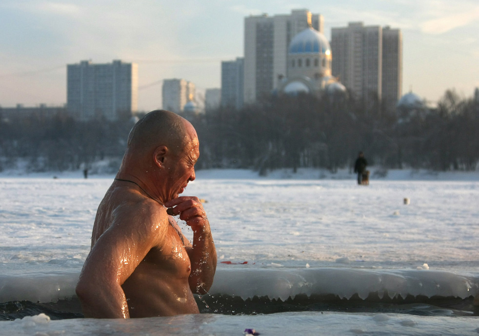 Фотография: Крещенские купания 2011 №11 - BigPicture.ru