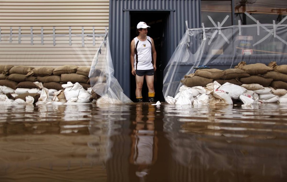 Фотография: Австралия подсчитывает убытки от наводнения №9 - BigPicture.ru