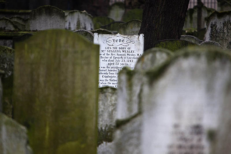 Фотография: На необычном кладбище: Банхилл-Филдс в Лондоне №2 - BigPicture.ru