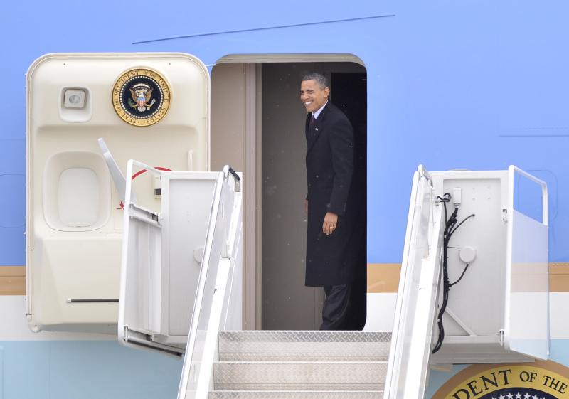 Фотография: Барак Обама посещает предприятия Висконсина №10 - BigPicture.ru