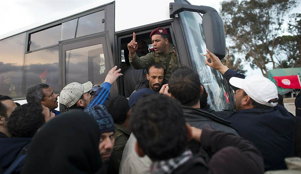 Фотография: Беспорядки в Ливии №13 - BigPicture.ru