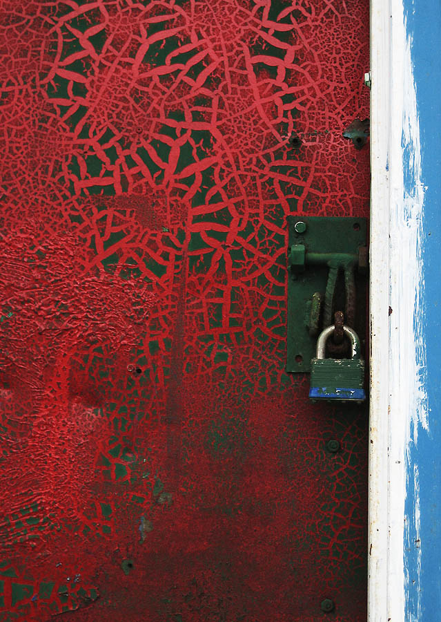 Фотография: Красные двери со всего мира №14 - BigPicture.ru