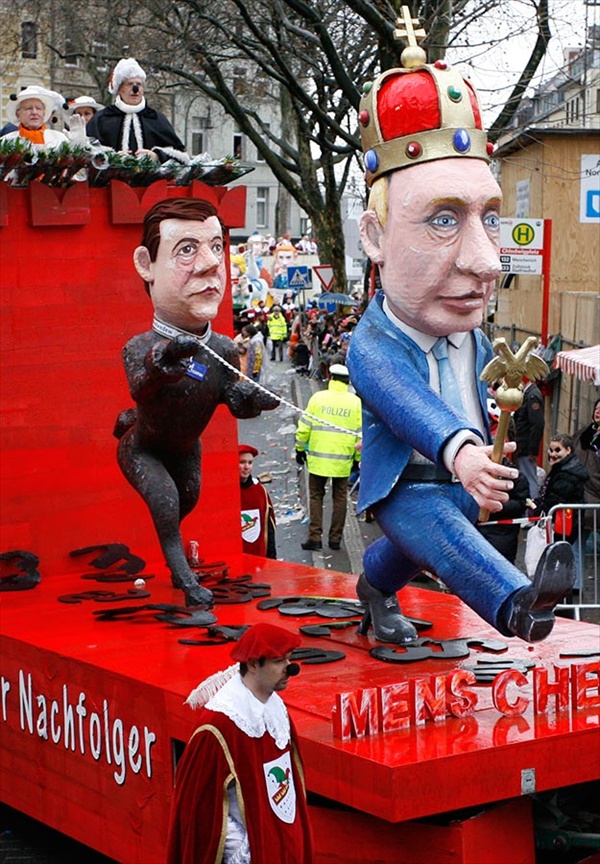 Фотография: Политическая сатира на немецких карнавалах (Часть 1) №13 - BigPicture.ru