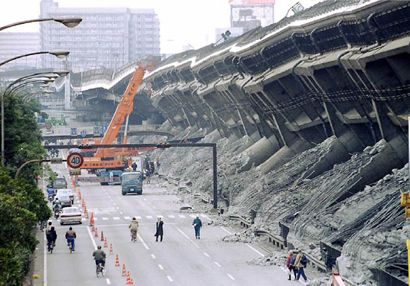 Фотография: Сильнейшие землетрясения за последние 100 лет №15 - BigPicture.ru