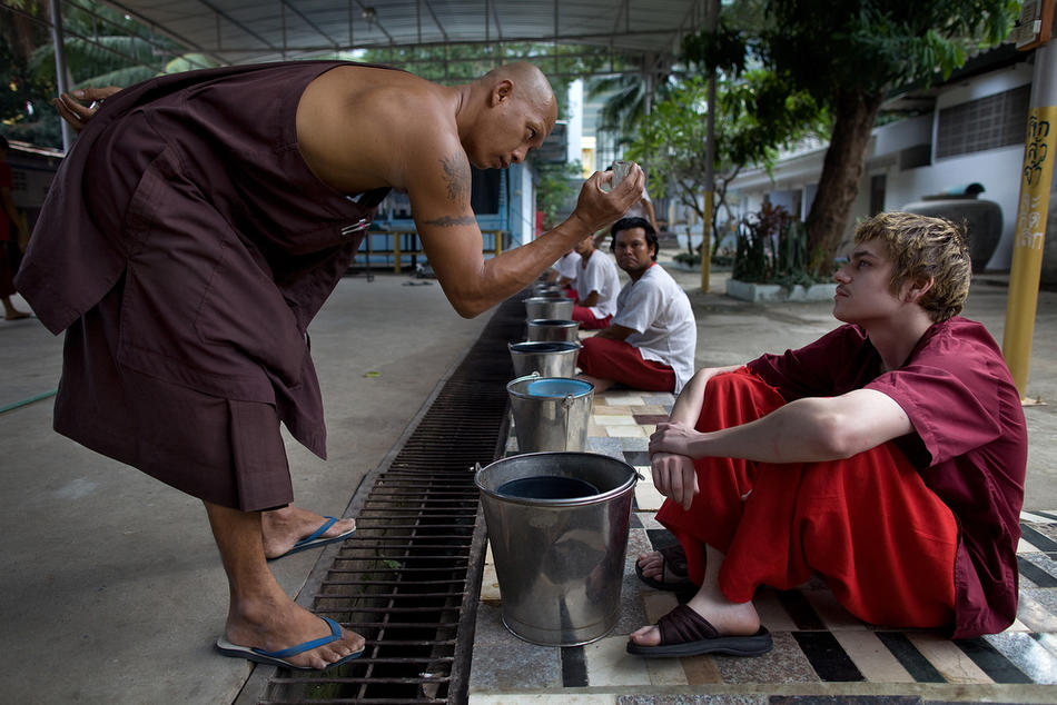 Фотография: Лечение наркозависимых в тайском монастыре №4 - BigPicture.ru