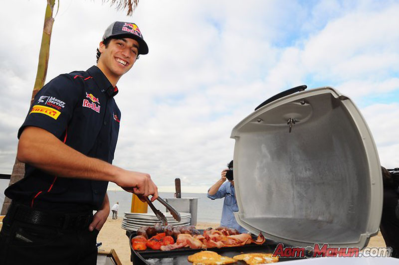Фотография: Формула-1: За кулисами Гран-при Австралии 2011 №7 - BigPicture.ru