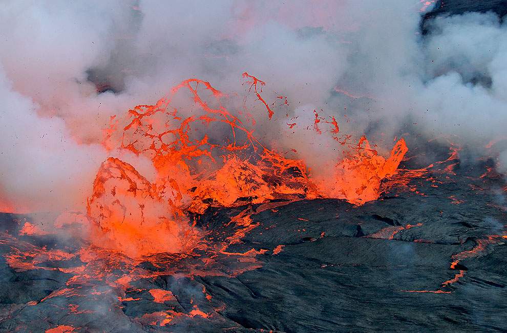 Фотография: Кратер вулкана Нирагонго: путешествие к центру Земли №20 - BigPicture.ru