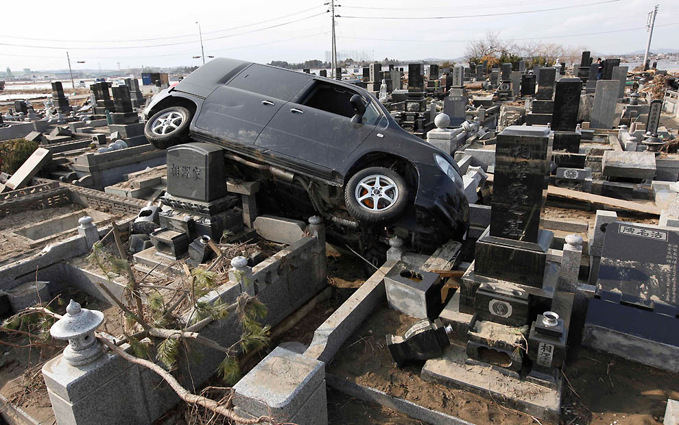 Фотография: Япония: через две недели после землетрясения №25 - BigPicture.ru