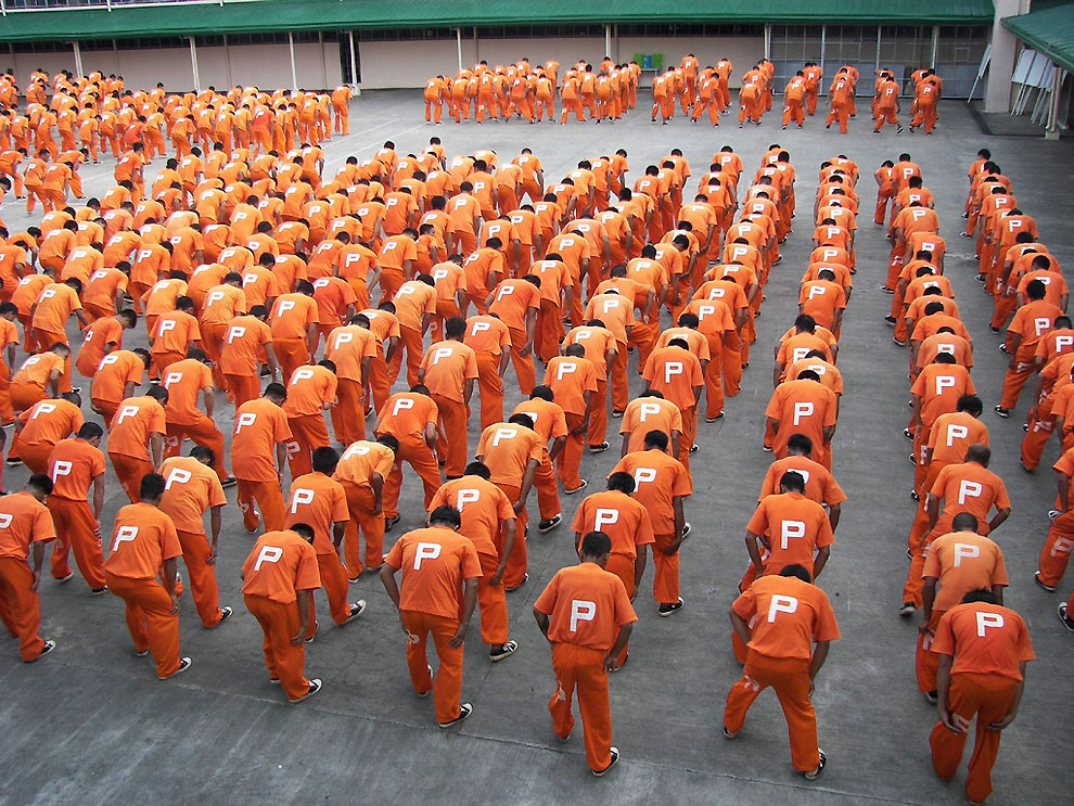 Фотография: Массовый танец заключенных на Филиппинах №2 - BigPicture.ru