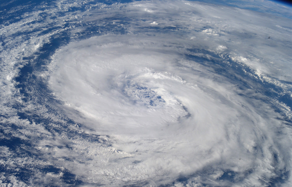 Фотография: Ураганы – вид из космоса №13 - BigPicture.ru