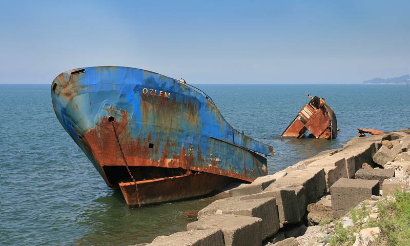 Фотография: 25 брошенных кораблей со всего мира №15 - BigPicture.ru