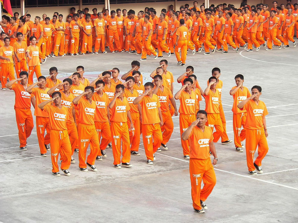 Фотография: Массовый танец заключенных на Филиппинах №14 - BigPicture.ru