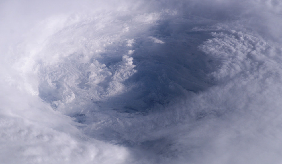 Фотография: Ураганы – вид из космоса №17 - BigPicture.ru