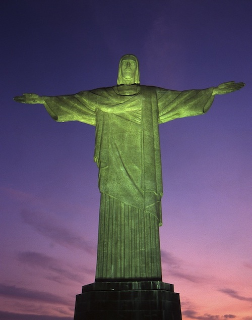 Фотография: Статуя Спасителя Иисуса Христа в Рио-де-Жанейро, Бразилия №18 - BigPicture.ru