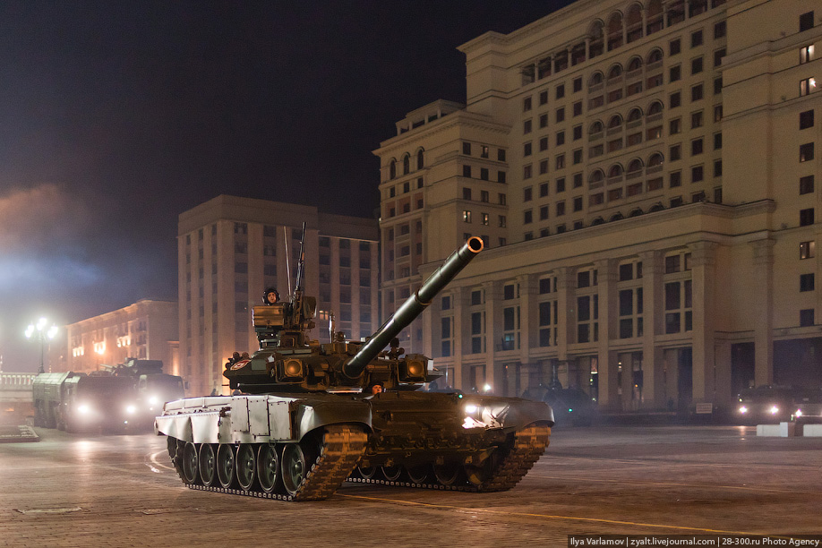 Фотография: Репетиция военного парада в честь 66-й годовщины Великой Победы №1 - BigPicture.ru