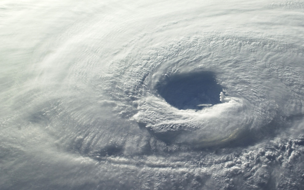 Фотография: Ураганы – вид из космоса №22 - BigPicture.ru