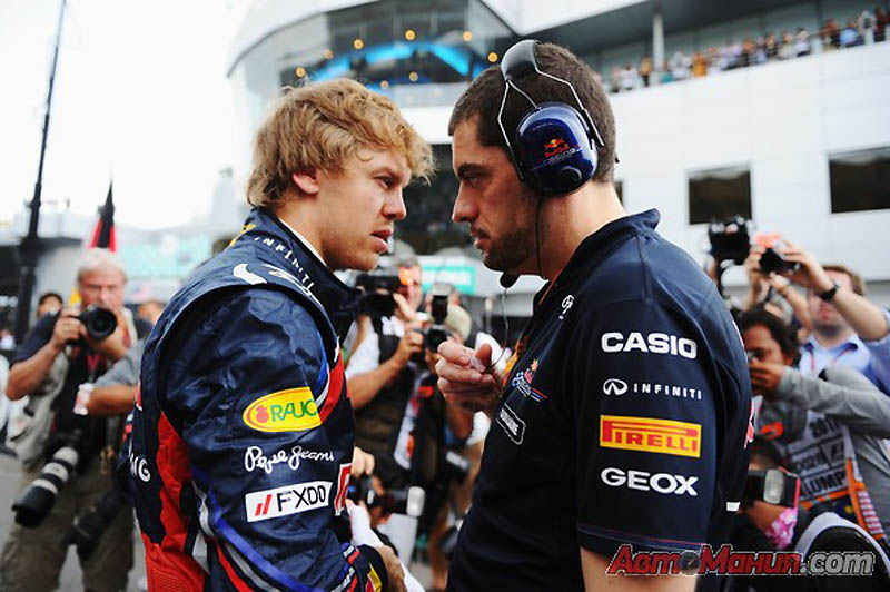 Фотография: Взгляд изнутри Формулы-1: Гран При Малайзии 2011 №26 - BigPicture.ru