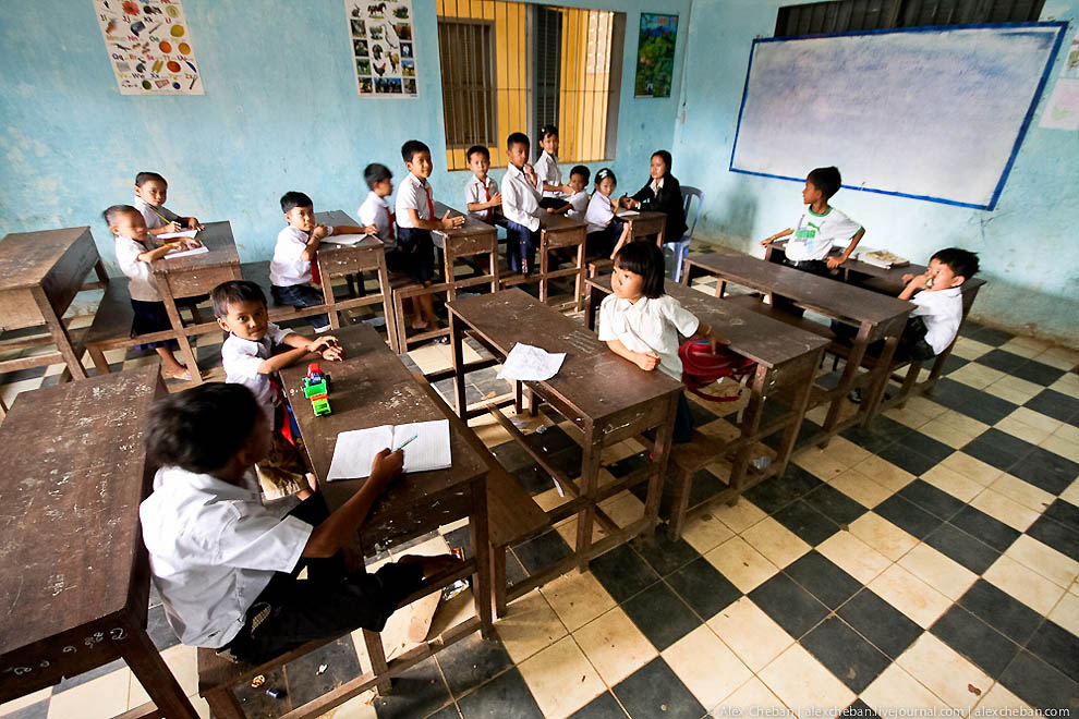 Фотография: Деревенская школа в Камбодже №28 - BigPicture.ru