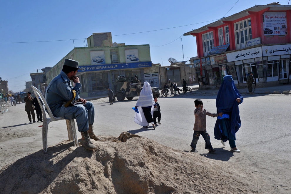 Фотография: Афганистан март 2011 №28 - BigPicture.ru