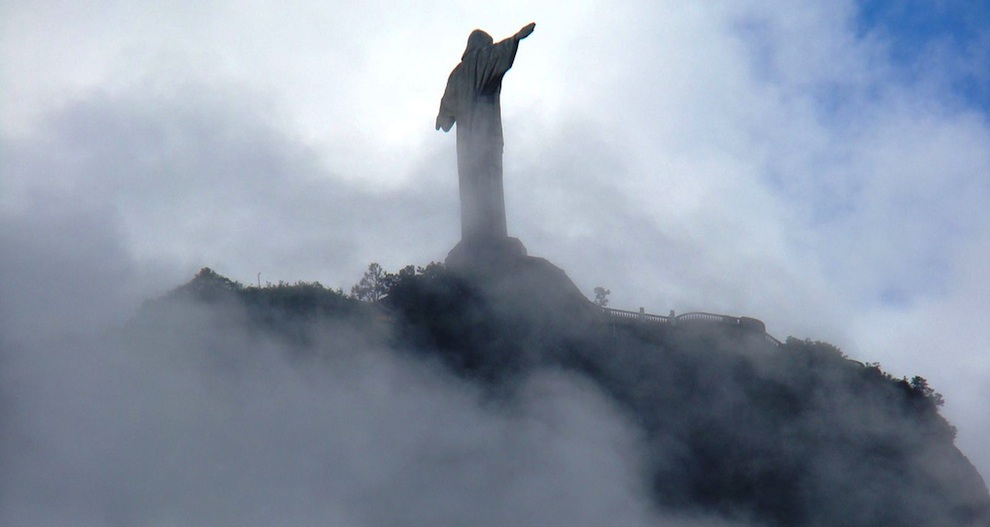 Фотография: Статуя Спасителя Иисуса Христа в Рио-де-Жанейро, Бразилия №32 - BigPicture.ru