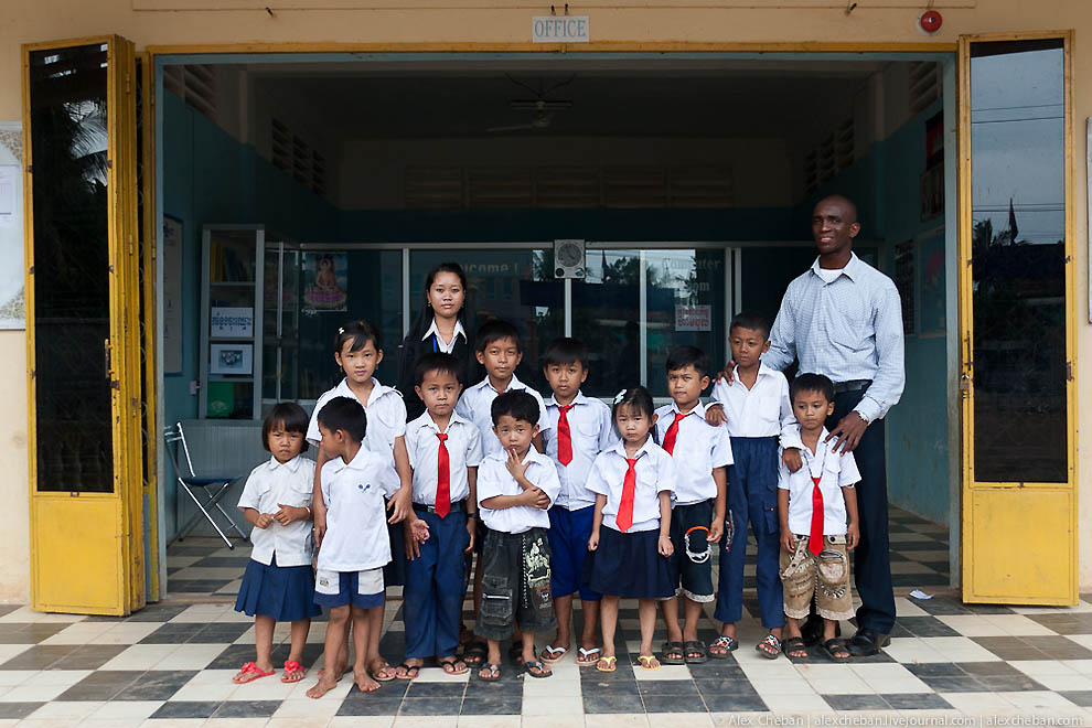 Фотография: Деревенская школа в Камбодже №40 - BigPicture.ru