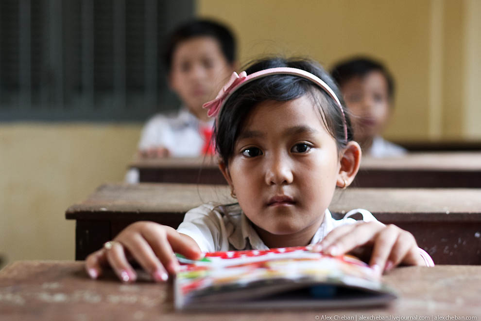 Фотография: Деревенская школа в Камбодже №6 - BigPicture.ru