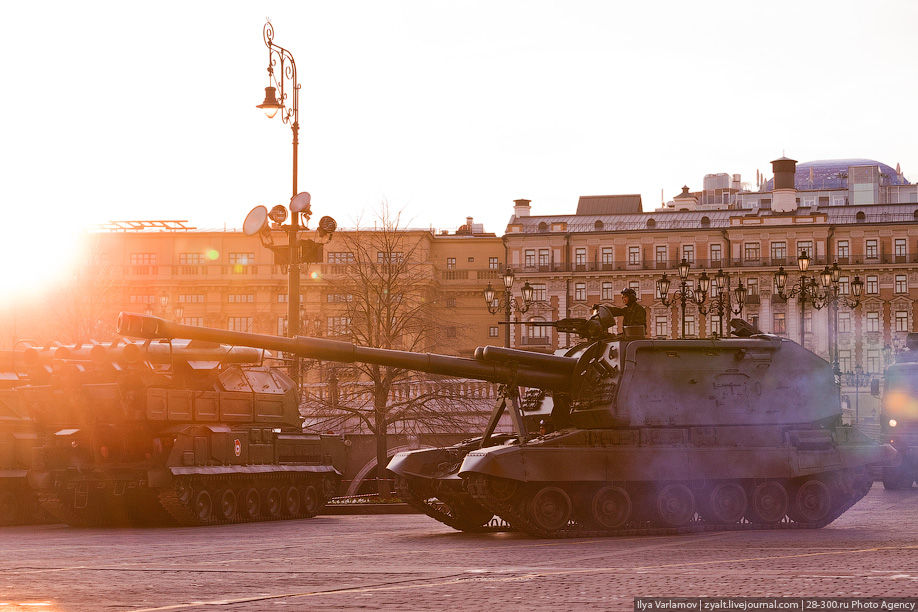 Фотография: Репетиция военного парада в честь 66-й годовщины Великой Победы №7 - BigPicture.ru