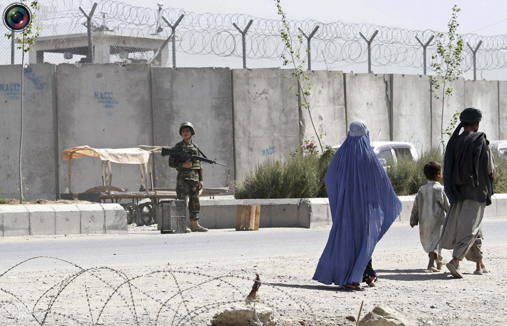 Фотография: Побег талибов из тюрьмы №8 - BigPicture.ru