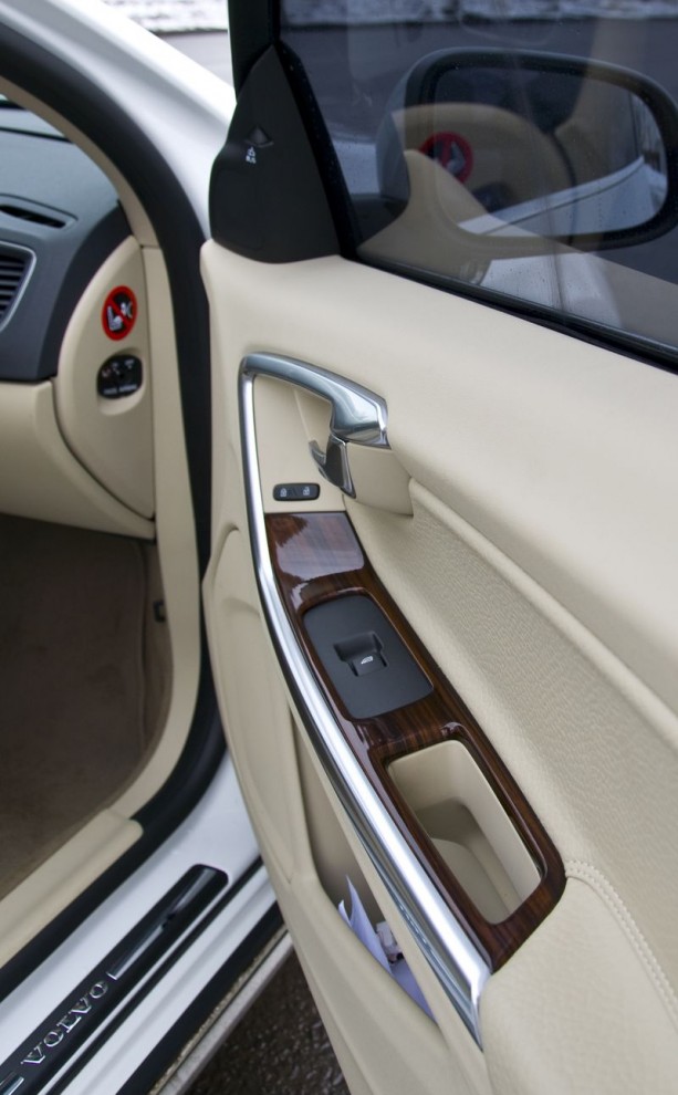 Volvo s60 салон