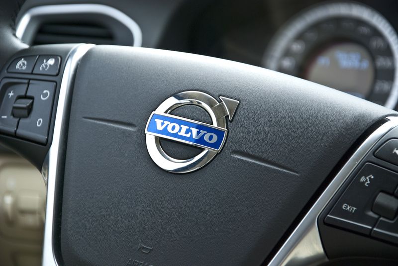 Фотография: Обзор Volvo S60 №16 - BigPicture.ru