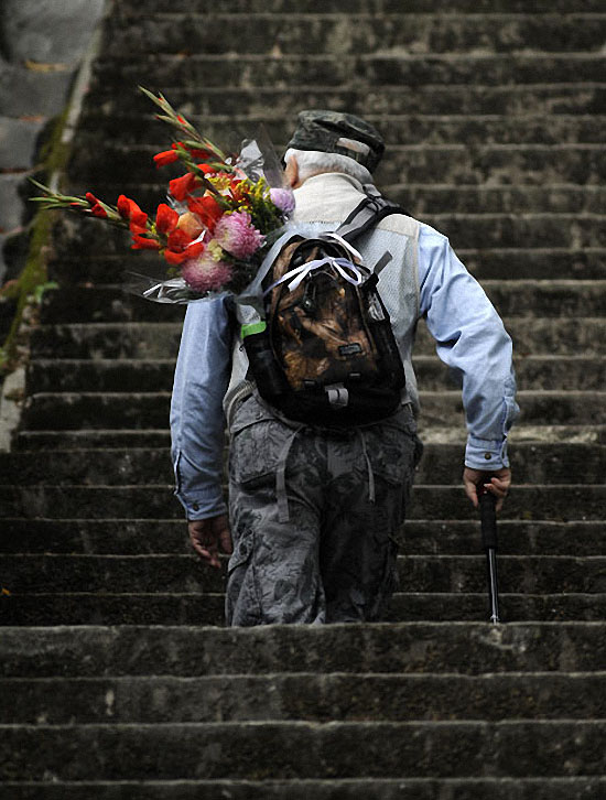 Фотография: Цинмин - День поминовения усопших в Китае №4 - BigPicture.ru